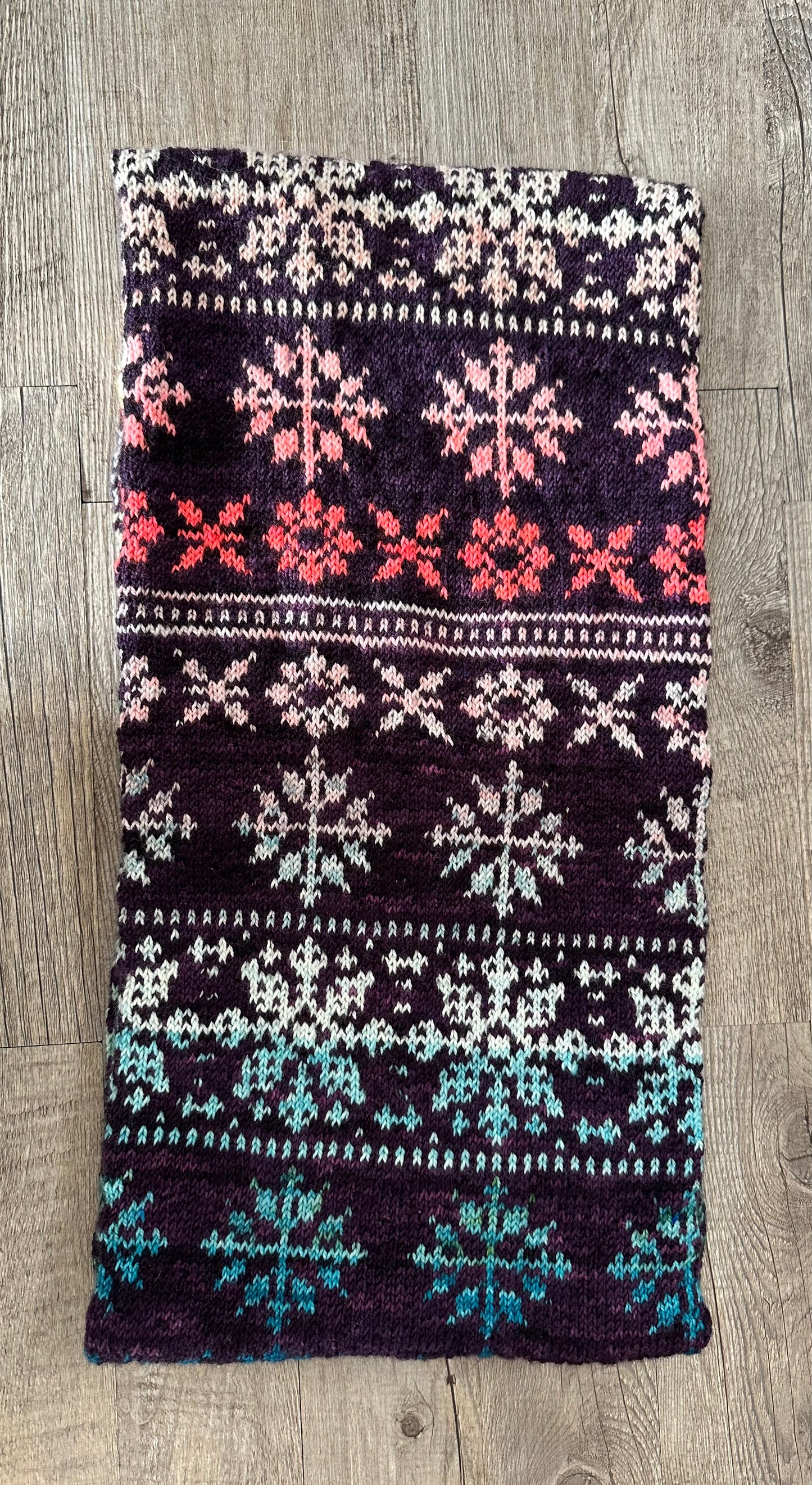 Snowflake Cowl Pattern