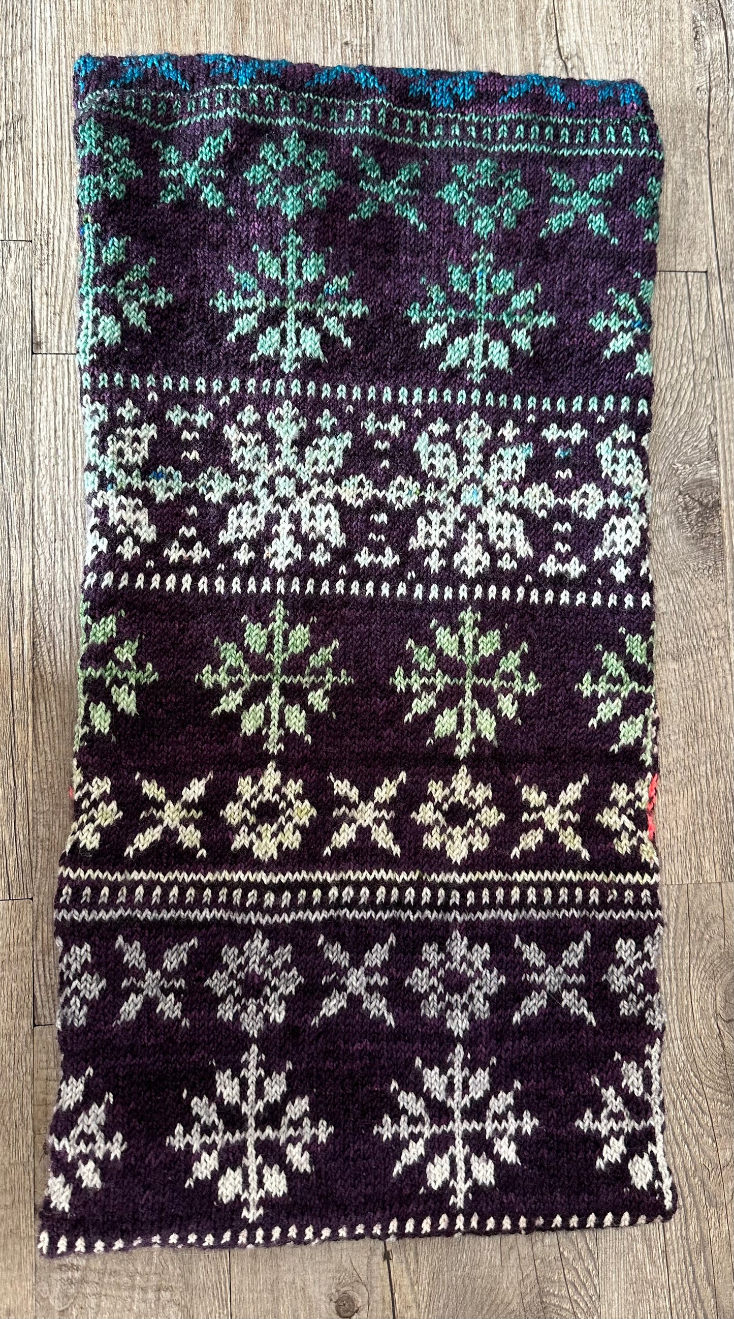 Snowflake Cowl Pattern