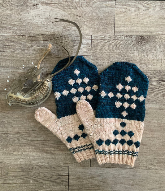 Alpine mittens fingering pattern