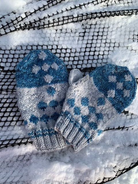 Alpine Snow Mittens pattern